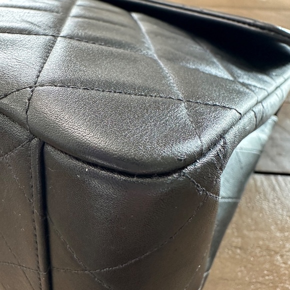 Vintage Chanel Maxi Single Flap - Picture 7 of 16